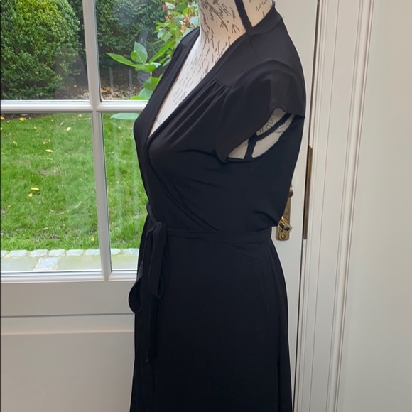 Wrap Dress - Picture 4 of 8